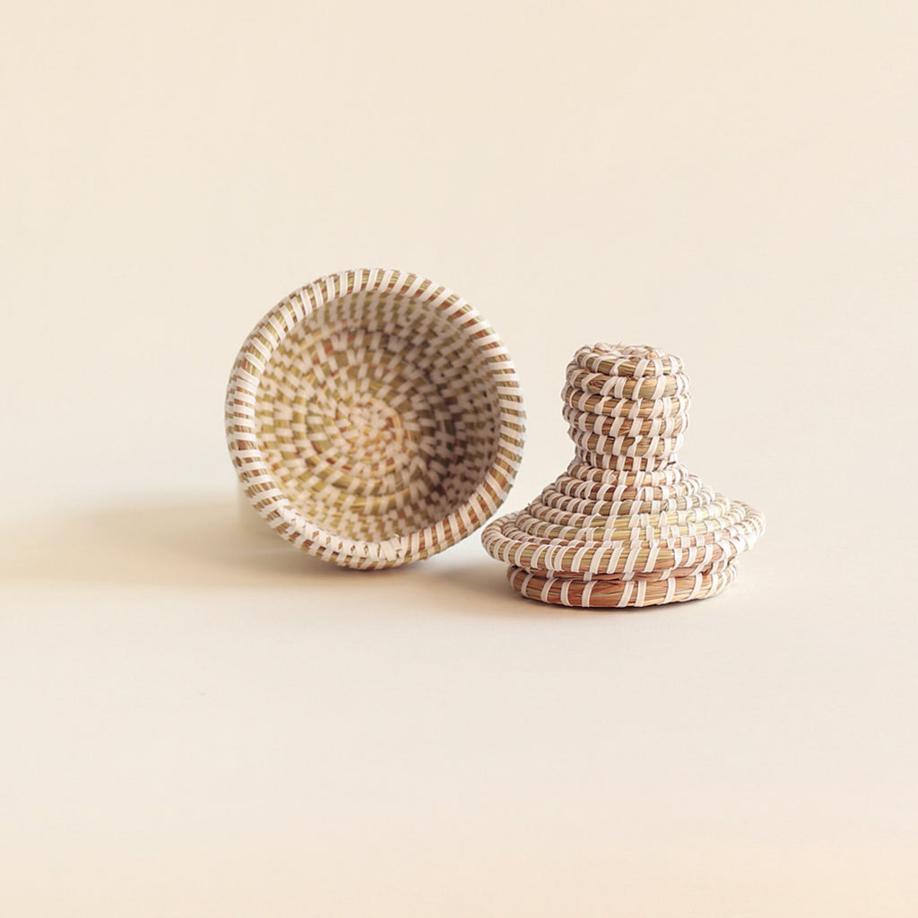 African Basket White jewelry BOX SMALL