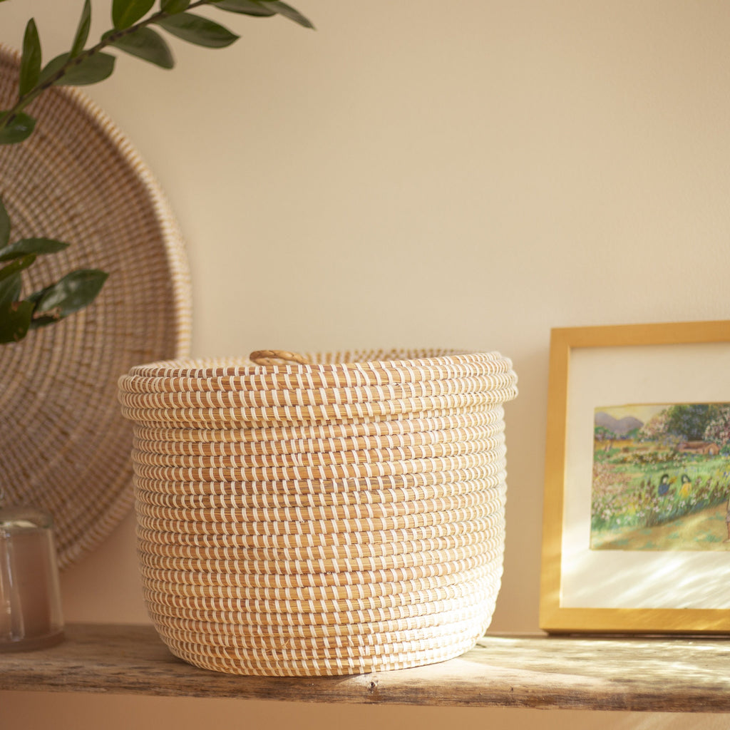 UE African Basket White Flat Lid H20